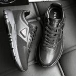 Prada Siyah - Görsel 2