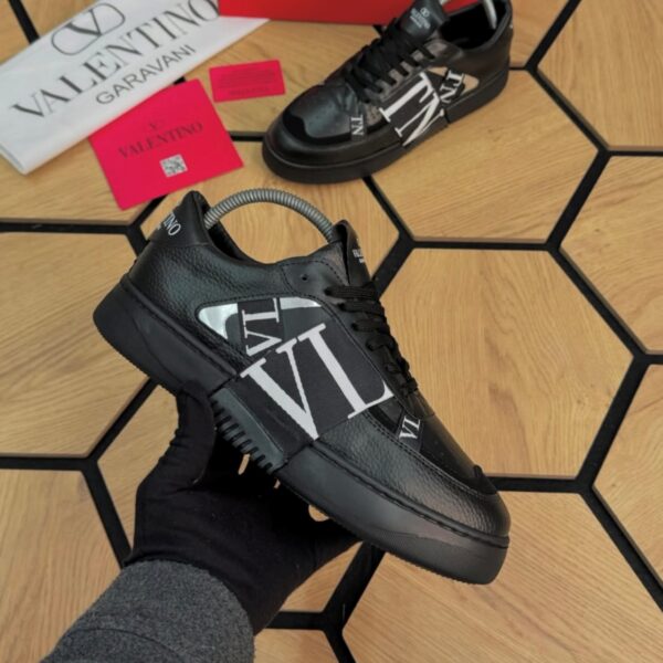 Valentino Garavani VL7n Siyah